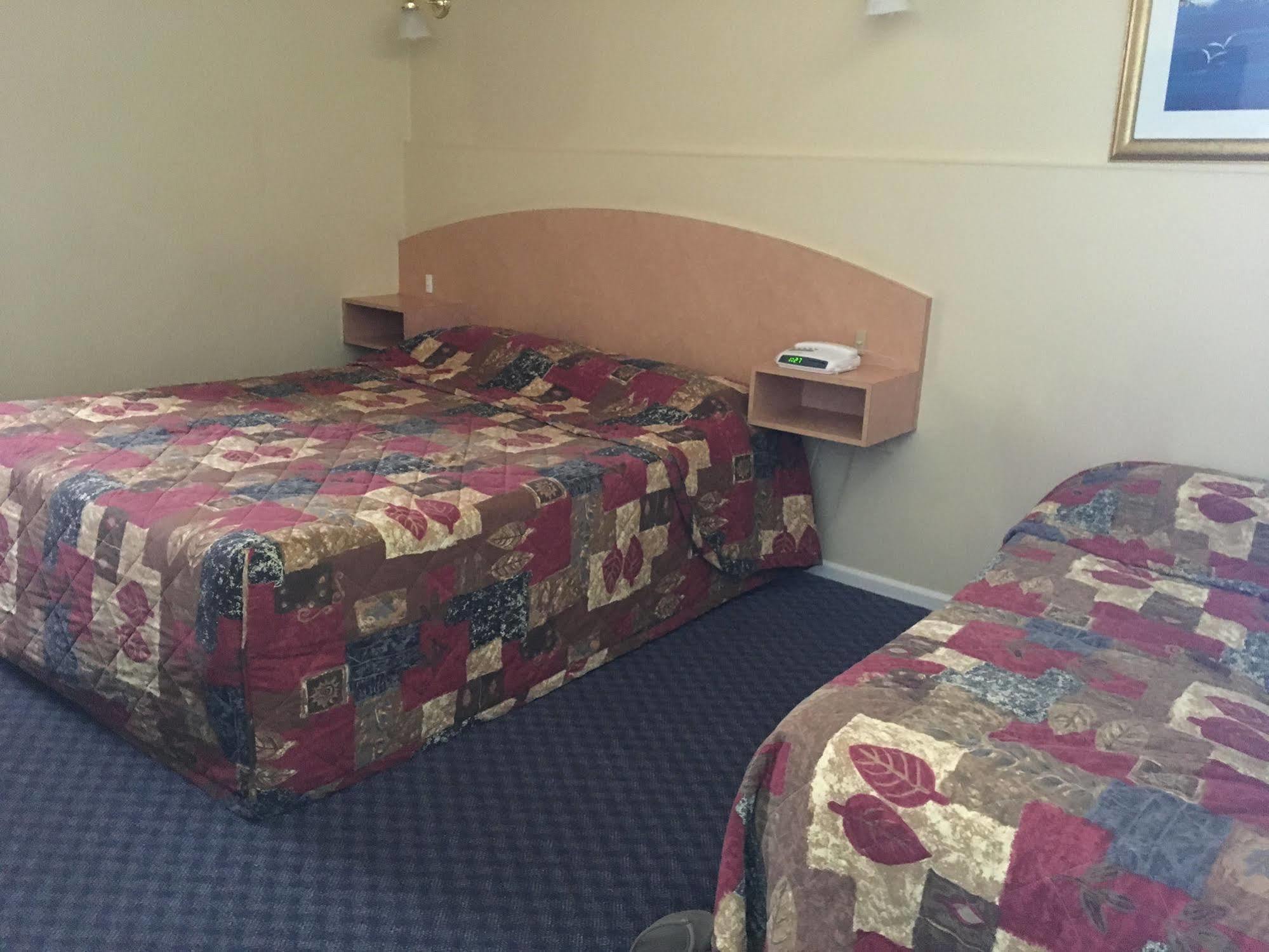 Parkville Motel Мелбърн Екстериор снимка