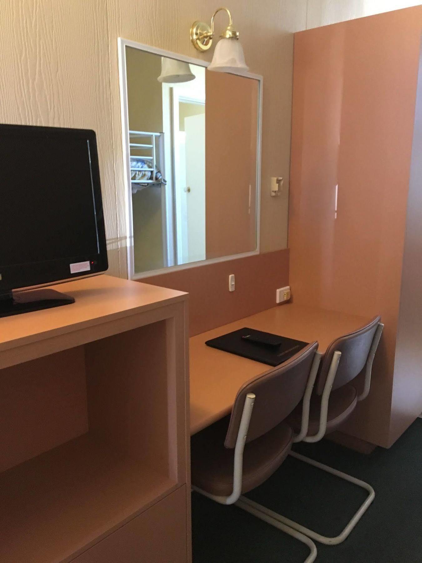 Parkville Motel Мелбърн Екстериор снимка