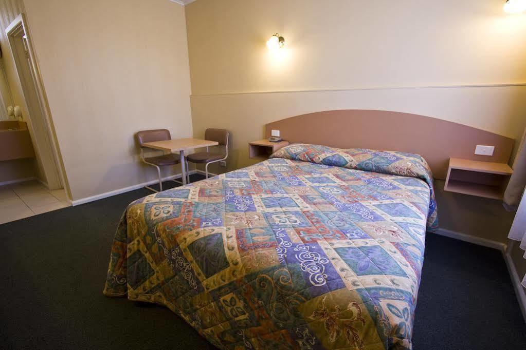 Parkville Motel Мелбърн Екстериор снимка